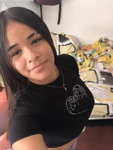 Public de Keely_white  5 Imagens