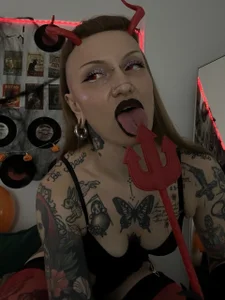 umytoy Sexy as Hell🔥😈 Kuva 2