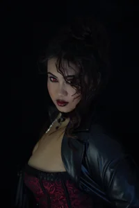 veronica_b07 Midnight Seduction: A Devilishly Hot Halloween Bilde 2