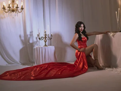 Hannaos In red! Pic 2