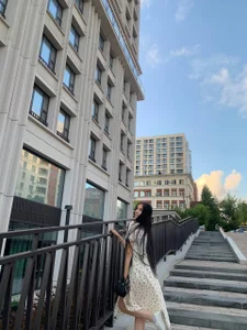 Kamilla_Cash Public Foto