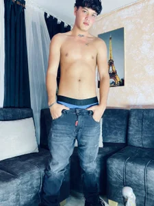 PERCY de KingOfHeavens_2 Foto