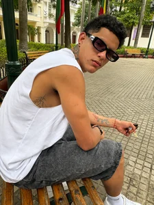 theo_bigcock_ To know is to live 🤞 slika 9