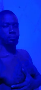 Bulletact On me صورة واحدة|Bulletact On me صورتان|Bulletact On me  صور|Bulletact On me  صورة