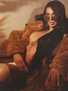 MeganFoxxi_: SEXY GIRL IN A ELEGANT DAY ( фото)