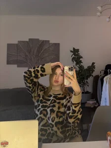 April_Jackson Public 사진 5