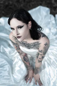 Dunkelheit ist nicht immer grausam od AnnyThompson_  2 snímek