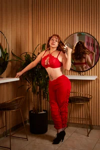 christin_lake Do you like it this red, love? Pic