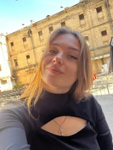 LisaElfy Public Fotka