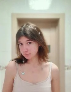 MarilynMunのHow do you like my headband?の枚の写真