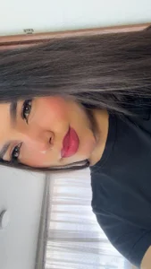 eimi_rosse18 Public Pic 4