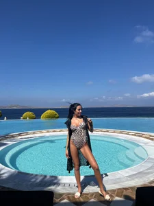 hotdeedeeReady for the sun Bild 5