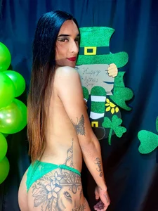 SkarletRuiz San Patrick's Day 💚💚 Pic 6