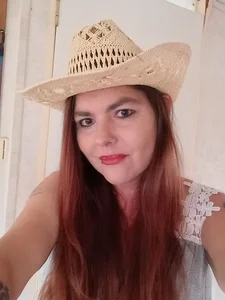 Peekaboo1023 Public Pic 4