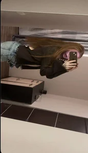 Let's play with me? de LuxXAngel  8 photos