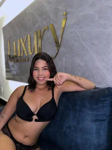 hey, welcome to the game de BarbaraSmtih-1  4 photos