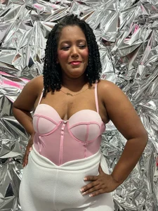 RACHELL__HOT rose Pic 3