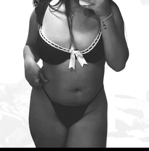 Public de Siennaluxxx  6 Imagens