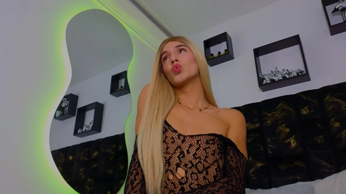 hailey_sky_ 热门图片 4059