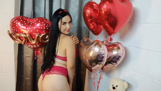 amara_lincont Happy Valentine's Day Pic 6