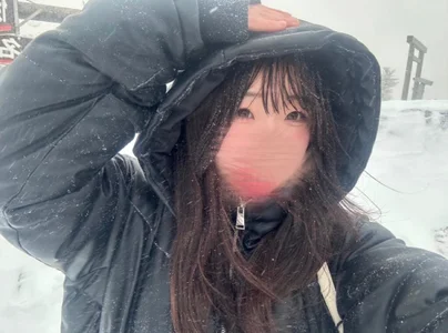 MOMO_chan_0412 Public Poză 5