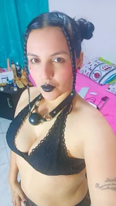 ZafiraLuzxxx Deepthroat + BDSM Gambar