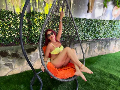 DirtyMature Warm sun & bikini time 💦 รูป  8