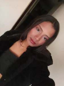 Stephanie1319: Public ( 4 фото)