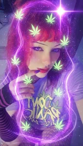 purple stonerrr de Sarah-Stoner Foto