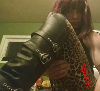 Sparkles74@xh new gurl Pic 3