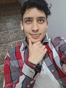 eros_fangs Look sweet Foto 3