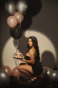 AmyMartinelli Happy birthday for me ❤️‍🩹 Foto 2