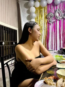 LauraSaintx Sexy Laura Foto