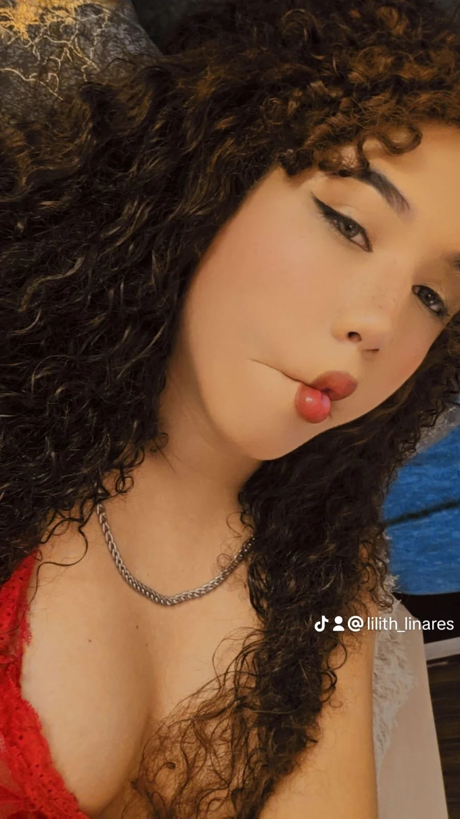 Foto  6635 de Aleera_Walton – em alta