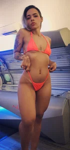 SashaKlein 🌺 Bronzed and feeling amazing ✨ Billede