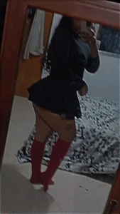 venus_dreams_ ABOUT ME Pic 2