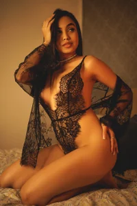 Zdjęcia Lucia_brown1 Glam:  2