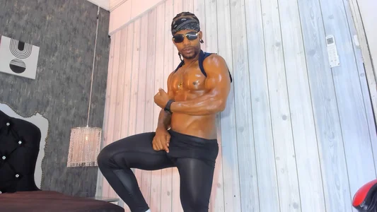 RicoBrown777_ Seductive Dreams Foto 2