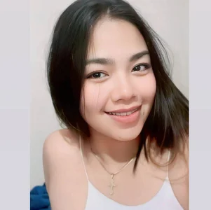 AntoninaDamewood Public Foto 2