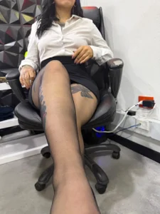 Elizabeth__demie_ Public Pic 2