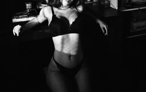 Cute_Liza0 Public Pic 3