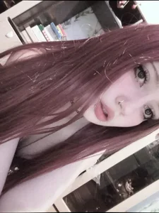ElnoraMayer Public Pic 4