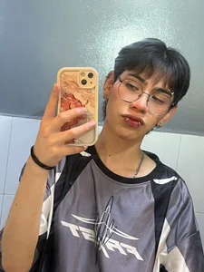 Kim_Adrien Public Poză 5