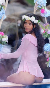 marcela_rojas Valentine's Day 💖 Foto 6