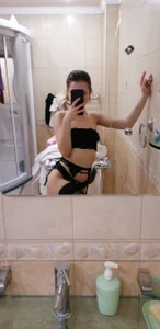 worsh1p_me Public Pic 5