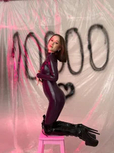 Monica_Blair I'm in a latex catsuit Pic 6