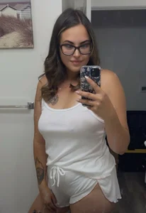 LillyHernandez Public Pic 2