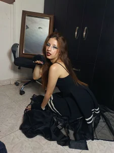 Black Dress & Paw Gloves de sexy_paws Foto 9