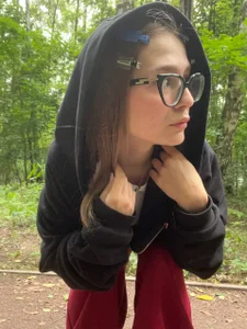 MilliWish My new outfit outdoors зображення