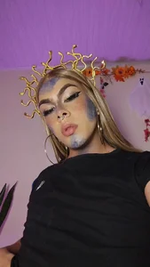 Antonella_copper kullanıcısının Take Me on a Date ️💜 albümü -  6 fotoğraf